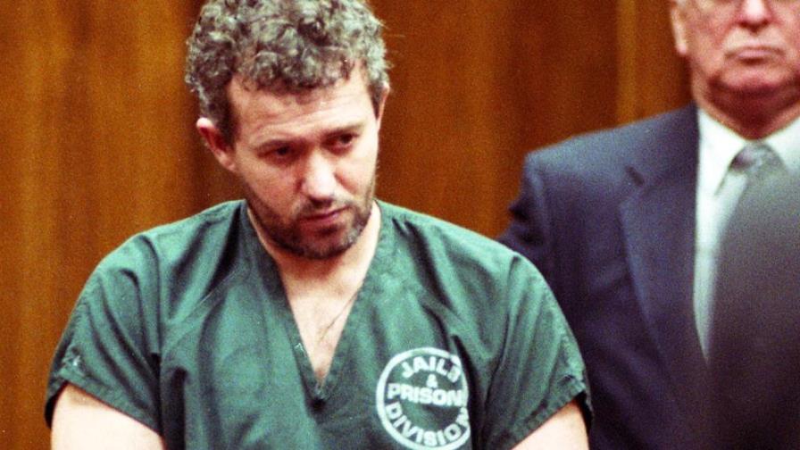 Barry Bennell se había declarado culpable de 50 infracciones.
Exentrenador de niños Barry Bennell condenado a 30 años de prisión por abusos