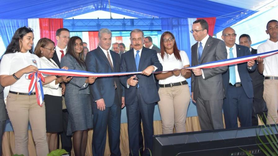 Gobierno entrega tres centros educativos en Puerto Plata Gobierno entrega tres centros educativos en Puerto Plata