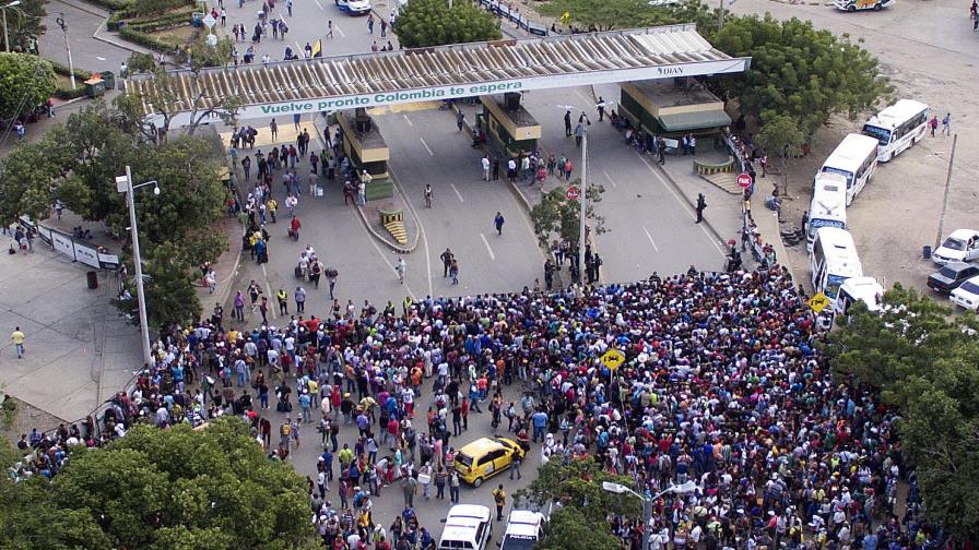 Acnur insta a América Latina a “dar respuestas” a los refugiados venezolanos