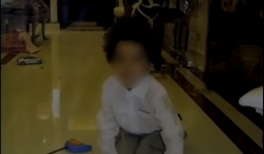 Louis cuando tenía cuatro años.