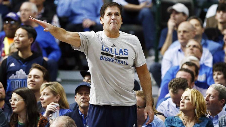 Mark Cuban es multado con 600.000 dólares Mark Cuban es multado con 600.000 dólares