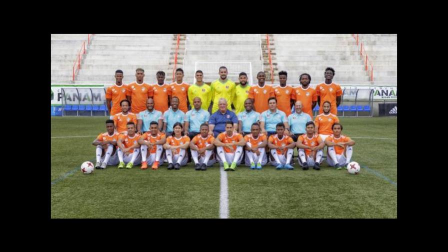 Comentarista de ESPN “amenaza” con retirarse por un año si Cibao F.C. vence a Chivas