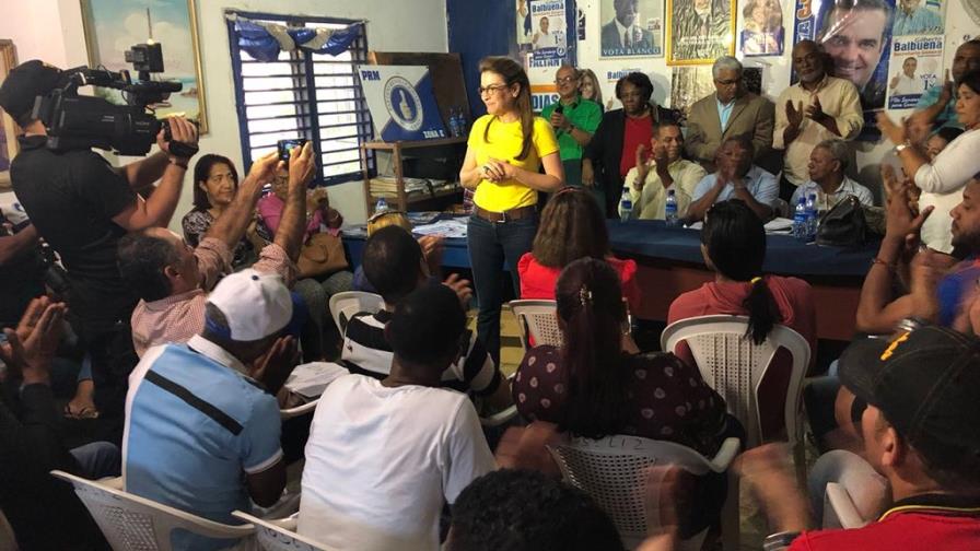 Carolina Mejía: consenso entre Hipólito y Luis es para mantener unido el partido