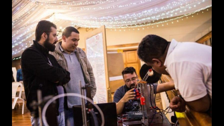 Impresora 3D para mejorar vida de víctimas de minas antipersona en Colombia 