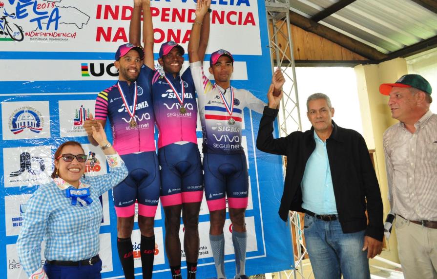 Augusto Sánchez triunfa en la montaña y es el nuevo líder de la Vuelta Independencia
