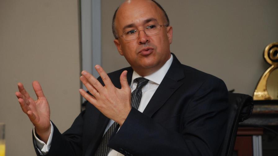 Domínguez Brito dice que hay un sector del PLD que bloquea a la juventud