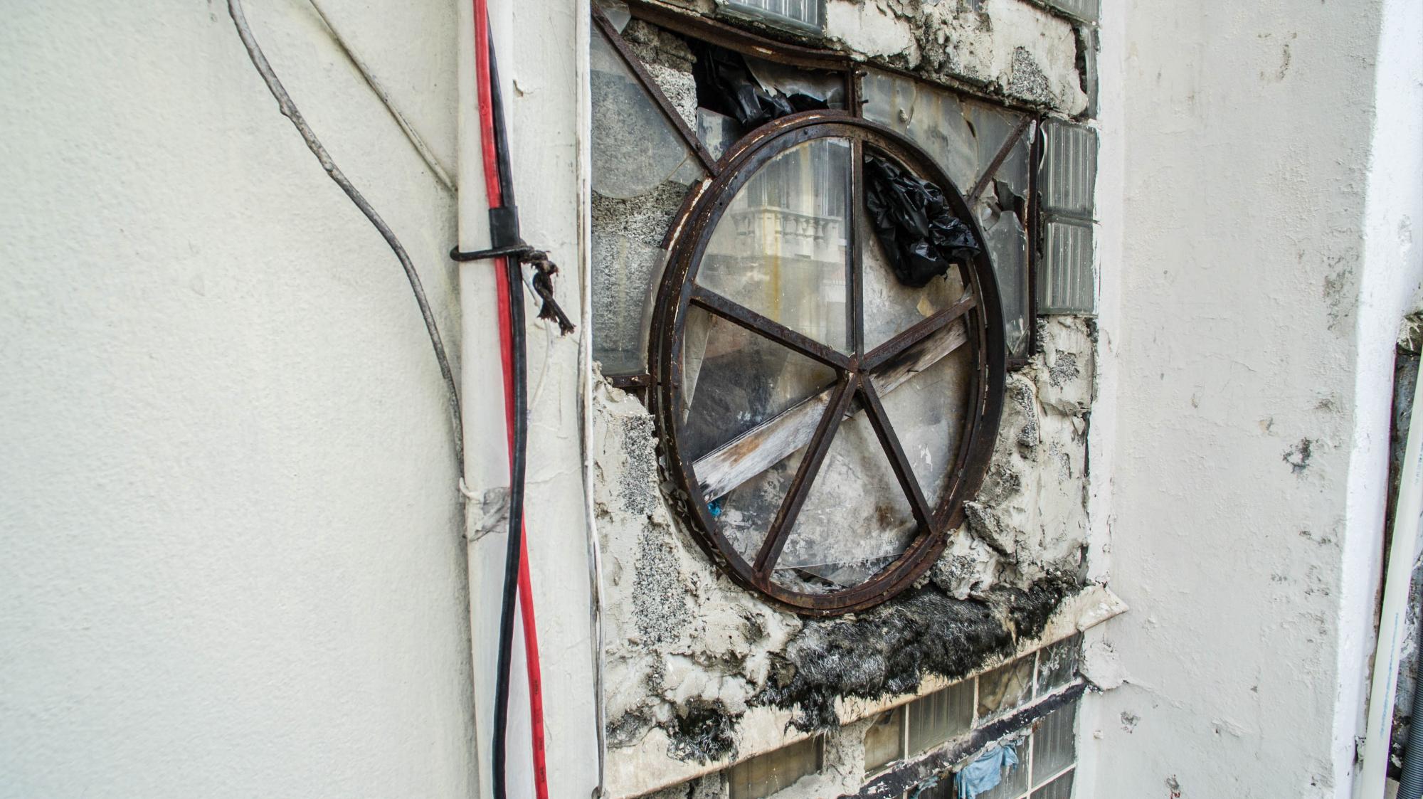 Estado actual de las ventanas circulares.