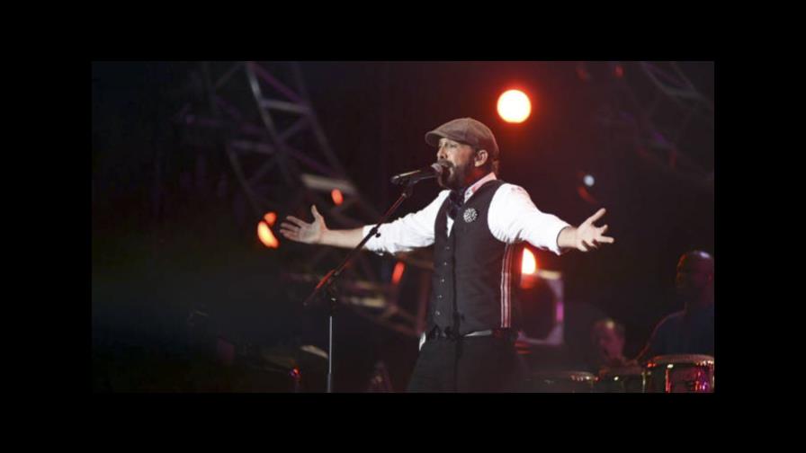 Dominicanos celebran independencia en Uruguay con un concierto homenaje a Juan Luis Guerra