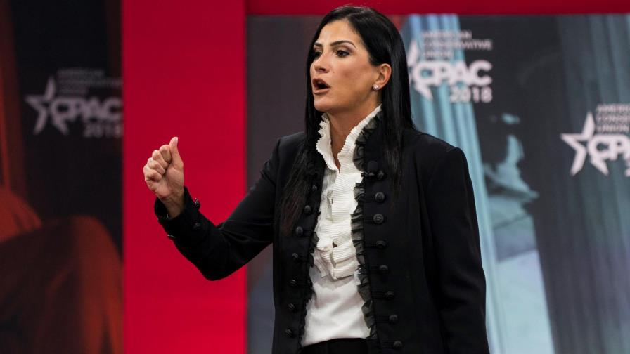 Una mujer, el nuevo rostro de la asociación de rifle de Estados Unidos