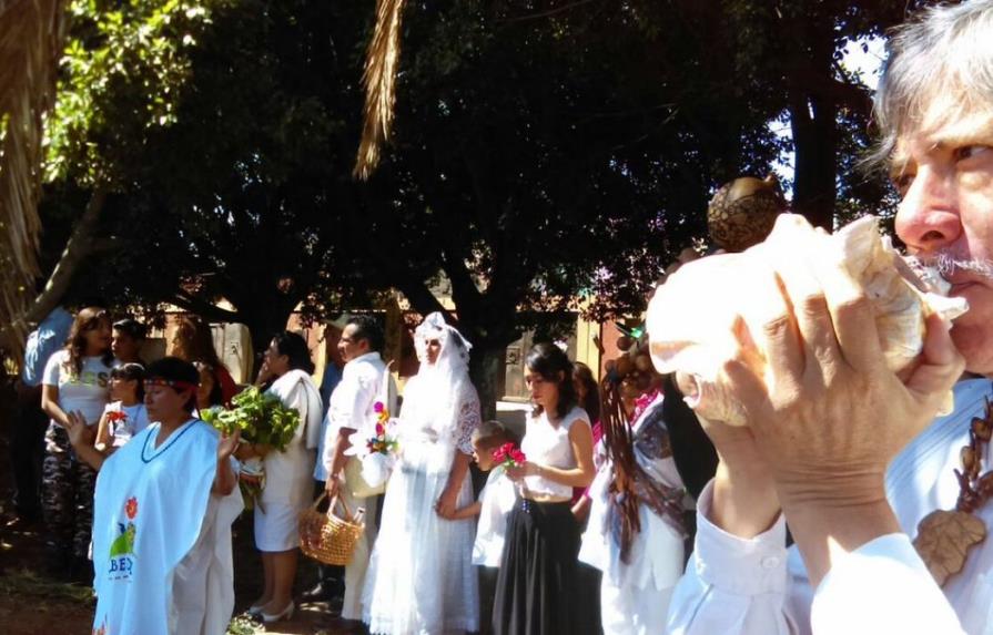 Celebran 30 bodas con árboles en México para pedir respeto a la Madre Tierra 