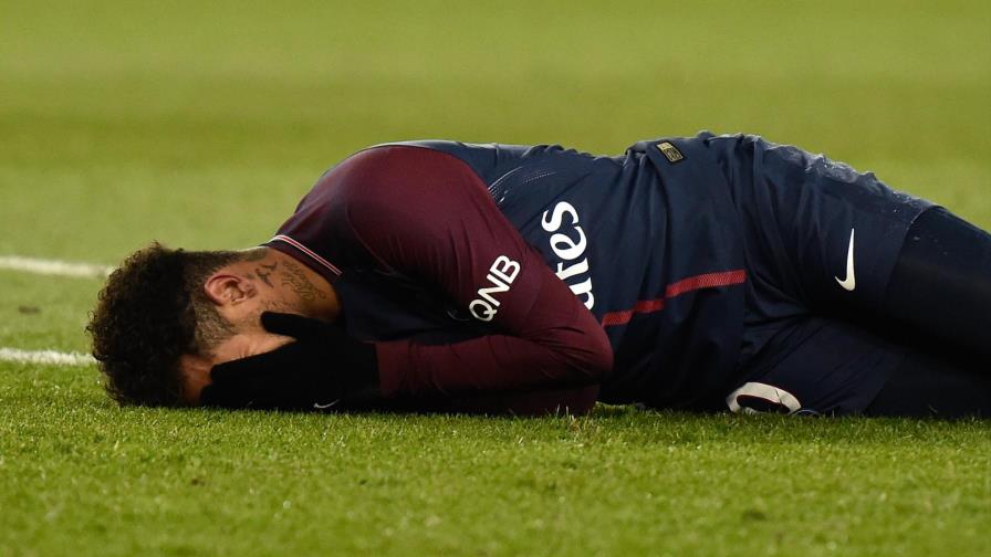 Neymar se tuerce el tobillo en victoria del PSG