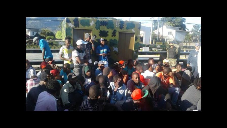 Exdirector de Migración repudia invocación a diálogo entre gobierno y descendientes de haitianos