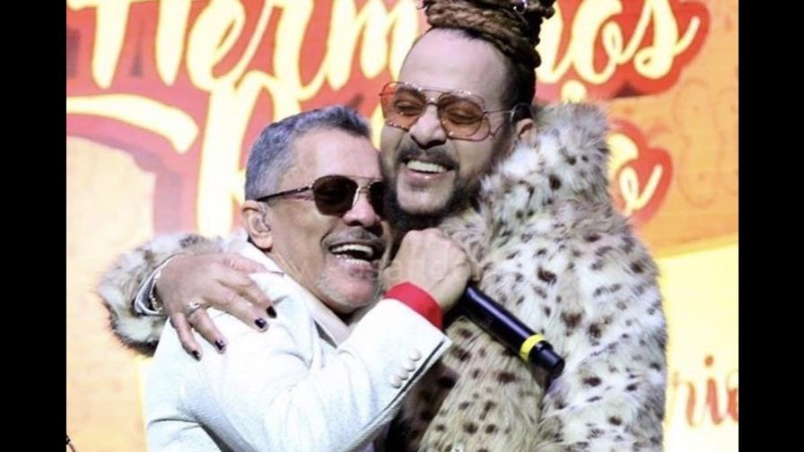 Los 40 años de Los Hermanos Rosario Los 40 años de Los Hermanos Rosario