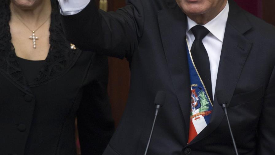 Presidente Danilo Medina dice que trabaja en construir una sociedad de clases medias Presidente Danilo Medina dice que trabaja en construir una sociedad de clases medias