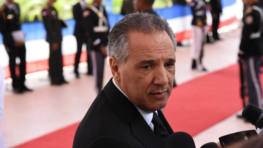 Los buenos del país