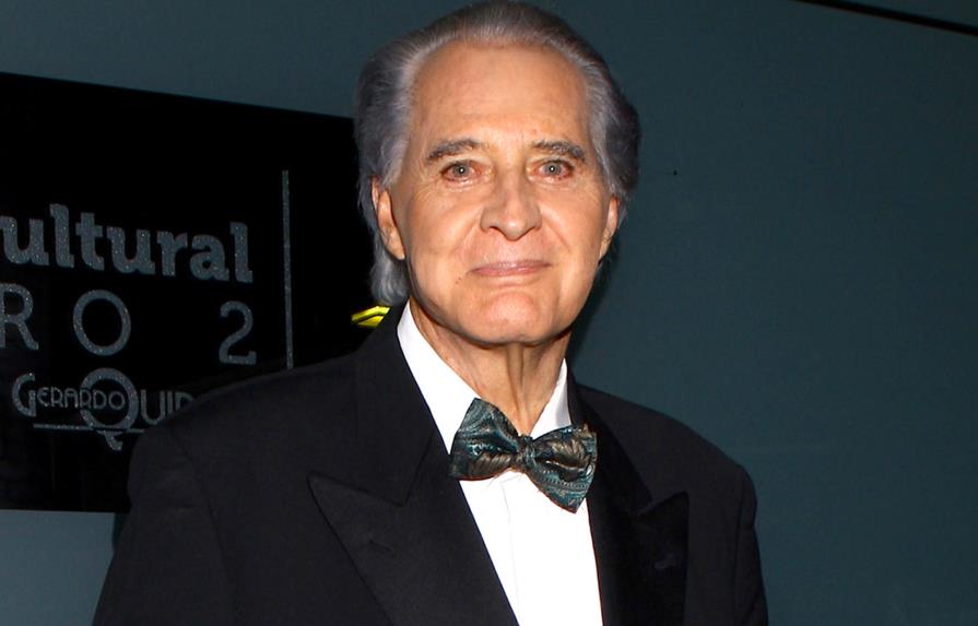  Rogelio Guerra falleció a los 81 años
 Muere el mexicano Rogelio Guerra, protagonista de “Los ricos también lloran” 