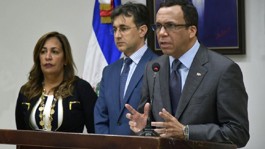 Educación nombra los 18 directores regionales; ADP dice le declaran la guerra