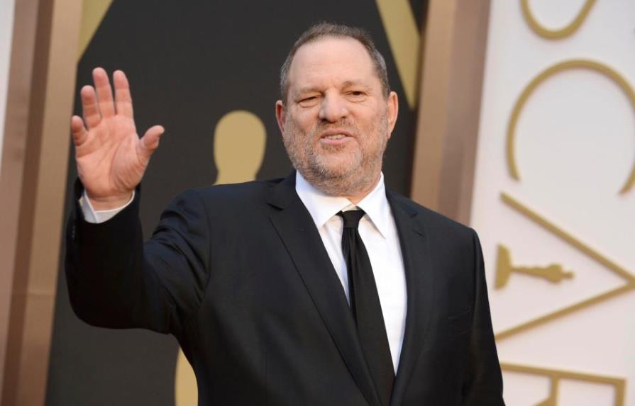 La polémica estatua de Harvey Weinstein colocada cerca de donde se realizarán los Óscar
