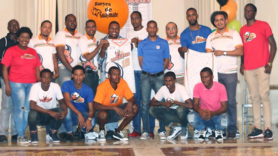 Bueyes de Guaymate  listos para torneo de Basket de La Romana