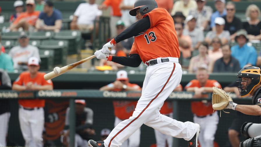 Manny Machado, jonrón, H2, .615; Sergio Alcántara,.364; Robles, .353