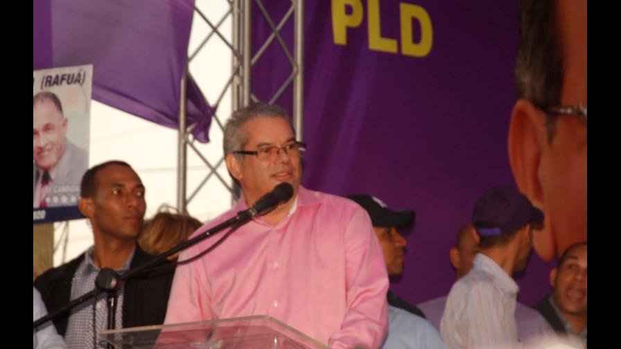 Senador Montecristi niega haya intervenido en nombramientos de directora regional en Dajabón