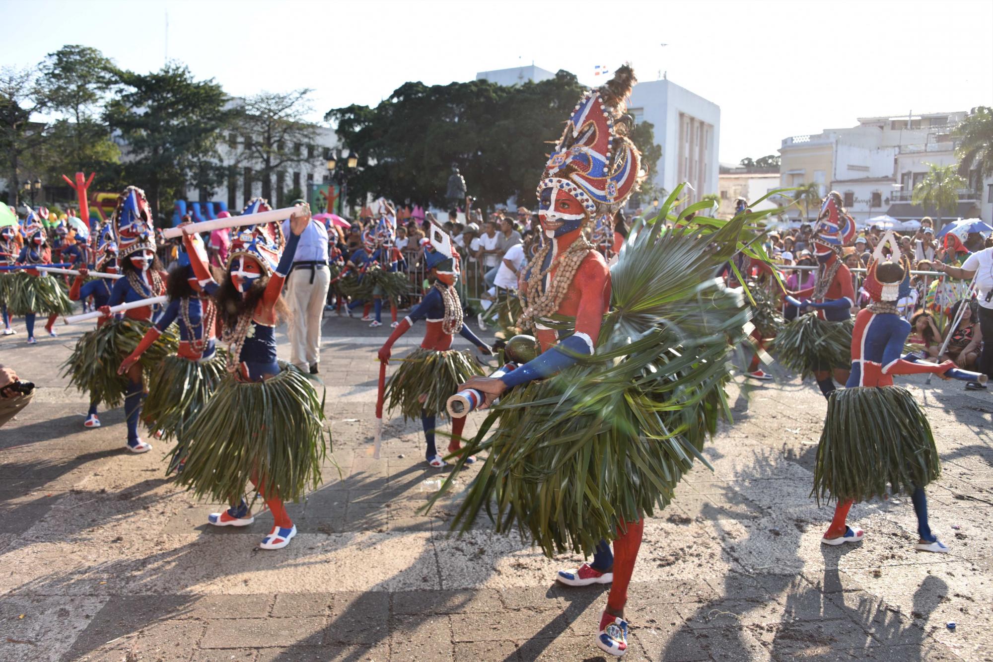 Vista de niños participantes en la Muestra Nacional de Carnaval Infantil 2018. 