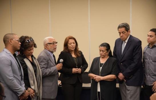 OMB celebra la vida de Ramón Pina Acevedo y lo declara “Campeón Mundial” OMB celebra la vida de Ramón Pina Acevedo y lo declara “Campeón Mundial”