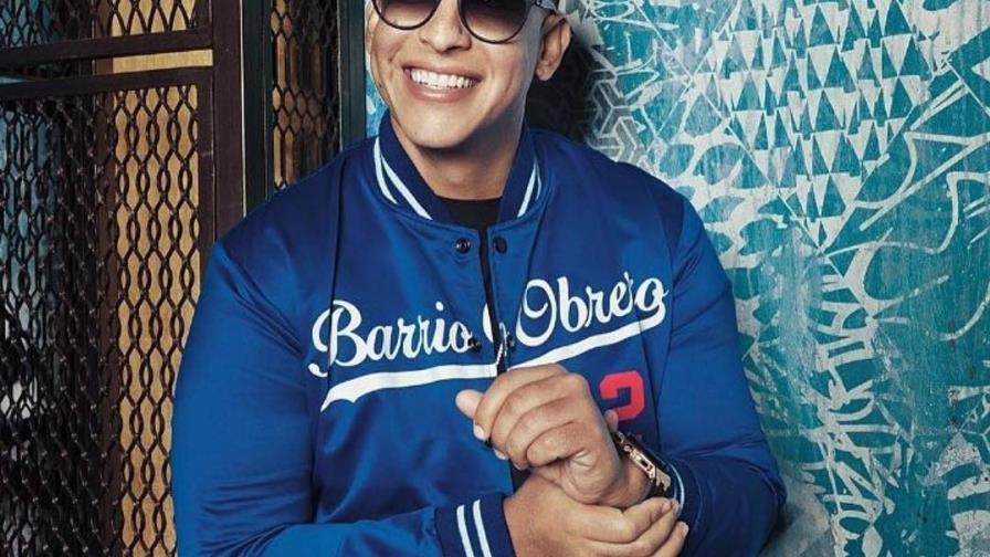 Daddy Yankee da mensaje de esperanza a pacientes de cáncer de seno 