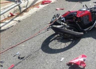 Mueren cuatro personas al chocar dos motocicletas en Montecristi