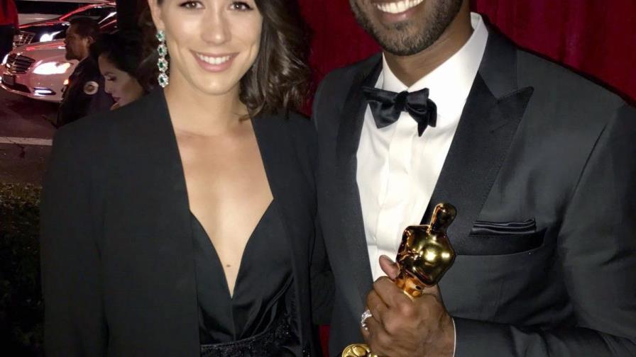 Muguruza, aficionada al cine, asiste a los Óscar; compartió con Kobe Bryant y la actriz Emma Stone Muguruza, aficionada al cine, asiste a los Óscar; compartió con Kobe Bryant y la actriz Emma Stone