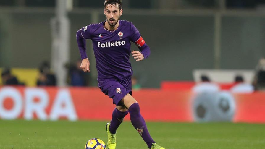 VIDEO: Los jugadores de la Fiorentina rinden un primer homenaje a Davide Astori VIDEO: Los jugadores de la Fiorentina rinden un primer homenaje a Davide Astori
