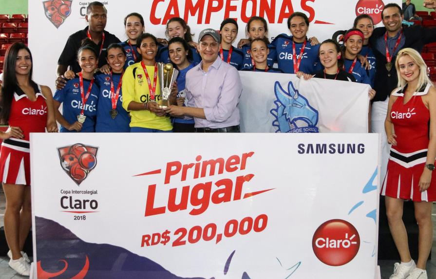 Saint George se coronó campeón de la Copa Intercolegial Claro de Futsal Femenino 