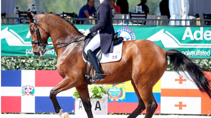 Yvonne Losos triunfa en Gran Premio; clasifica para final en París Yvonne Losos triunfa en Gran Premio; clasifica para final en París