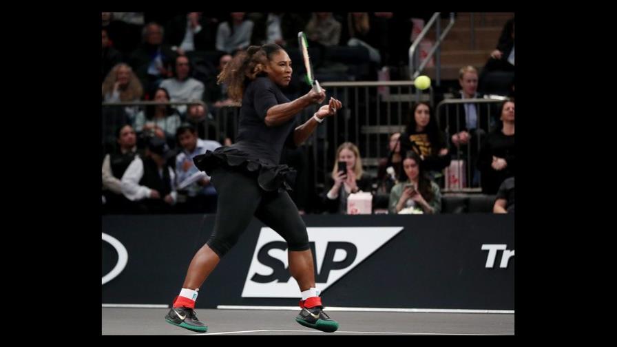 Serena Williams participa en un partido de exhibición de cara a su regreso en Indian Wells Serena Williams participa en un partido de exhibición de cara a su regreso en Indian Wells