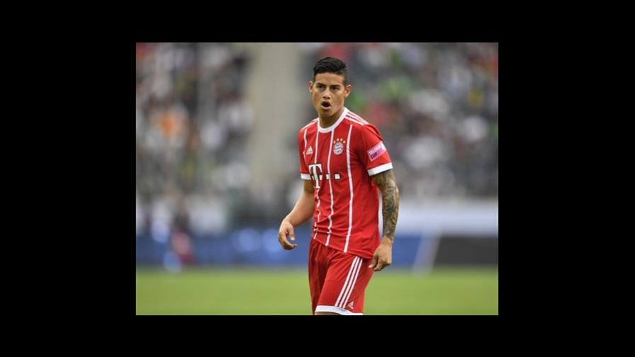 James volvió a entrenarse con el grupo en la práctica del Bayern James volvió a entrenarse con el grupo en la práctica del Bayern