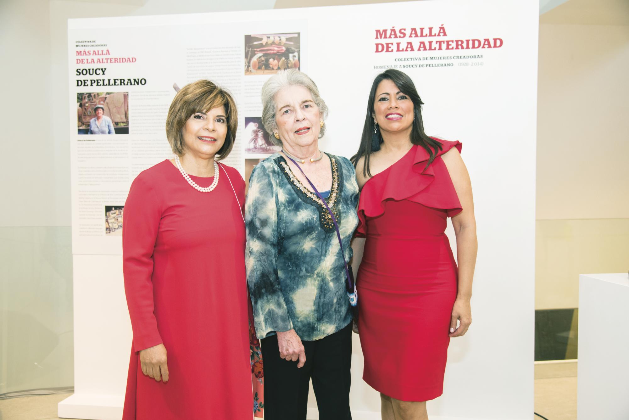 Susy Guzmán, Olga Rodríguez y Paula Gómez.