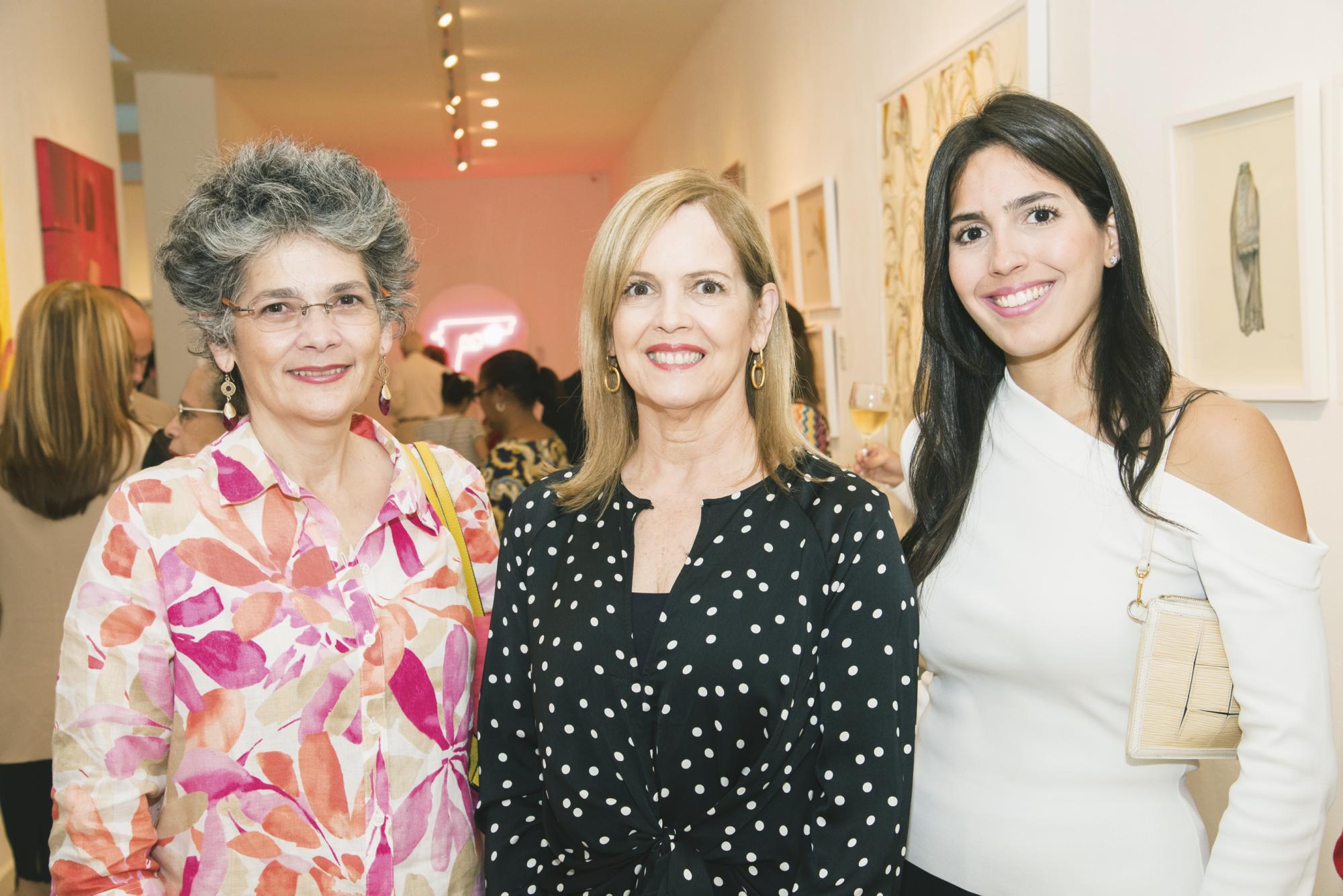Lidia León, Dulce Cuervo y Gabriela Suero.