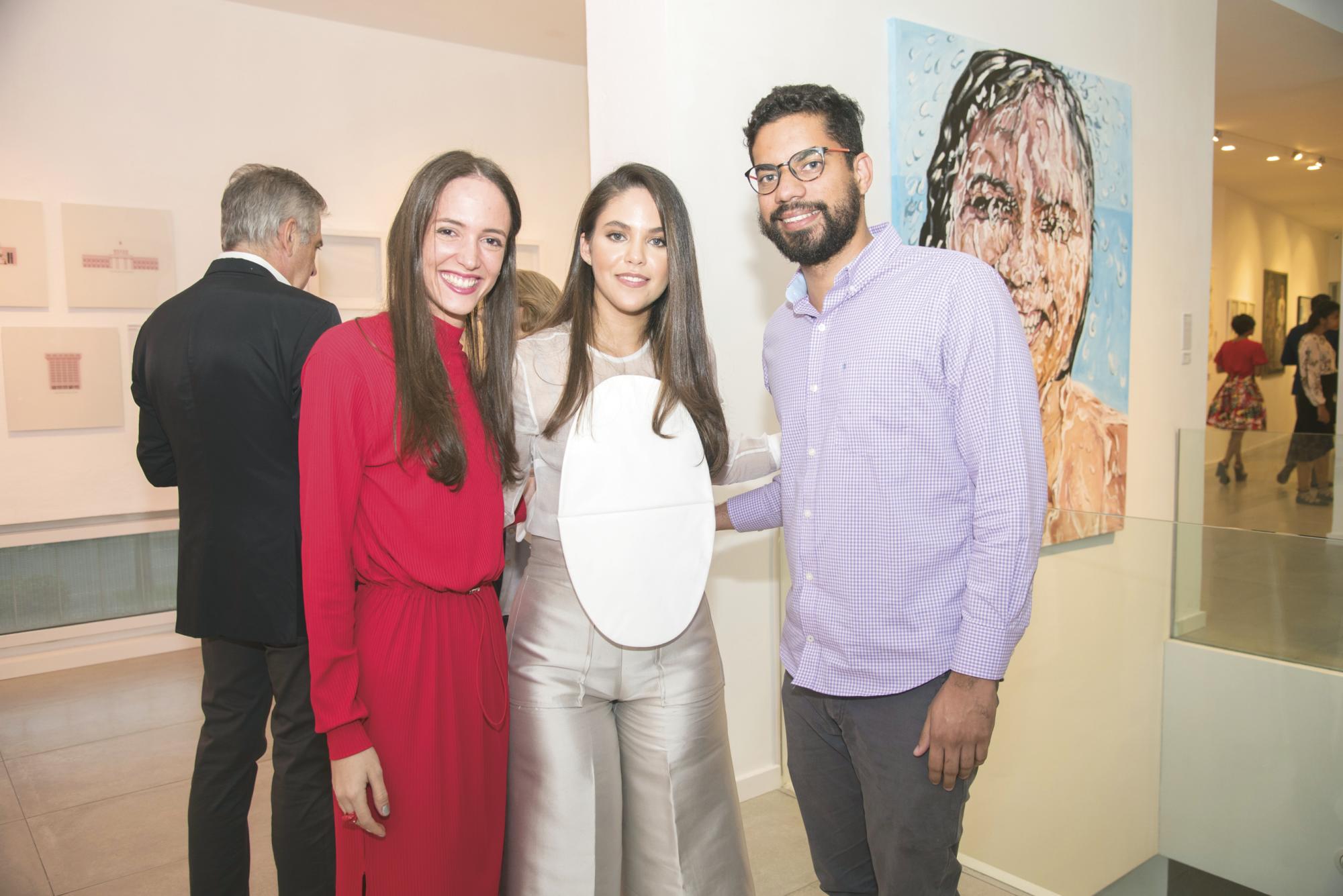 Laura Franco, Anabella Cordero y Edwin Genao.