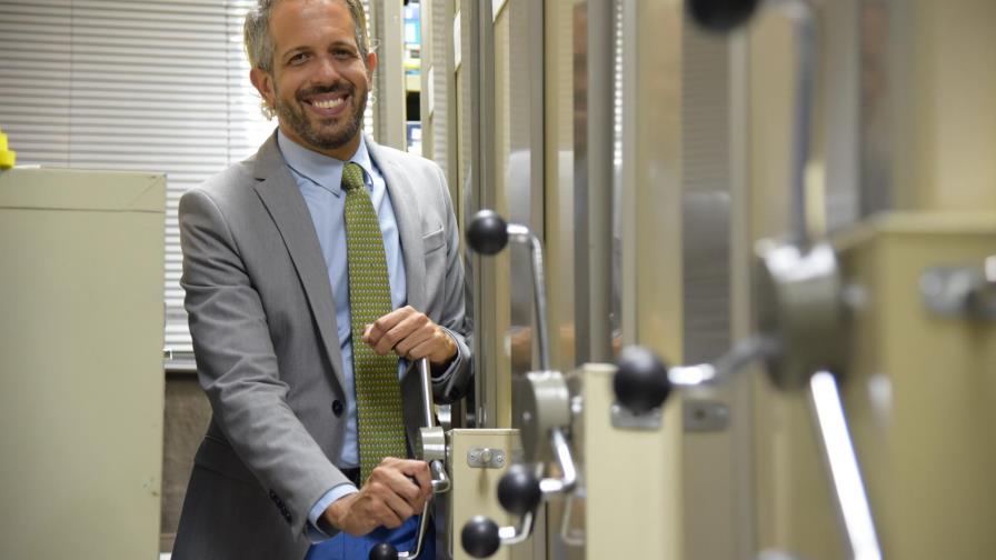 Benny Ferreiras: “Falta una ley para incentivar el teatro” Benny Ferreiras: “Falta una ley para incentivar el teatro”