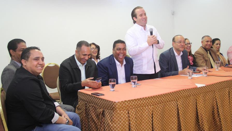 Paliza: “organismos estatales y dinero acumulado del PLD no impedirá que sea desplazado en 2020”