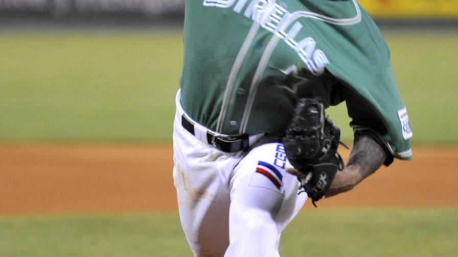 Ofensiva de Triunfel y pitcheo de Báez guían triunfo de Sajoma