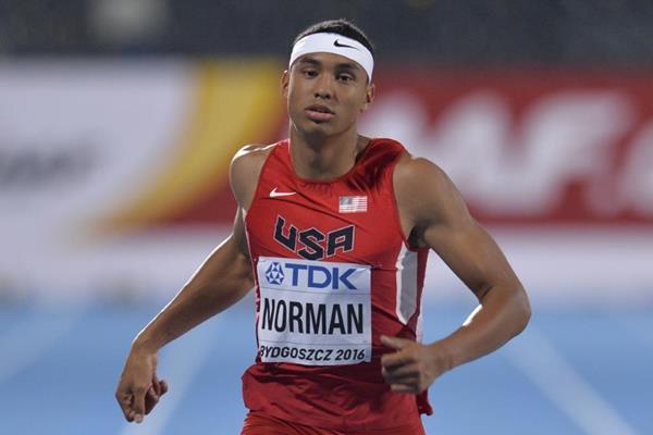 El estadounidense Norman bate el récord mundial de 400 metros bajo techo 