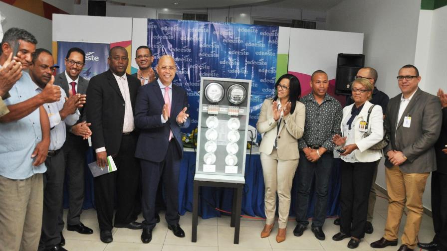 EdeEste extiende Programa 24 Horas a ocho sectores 