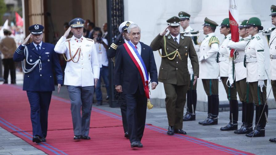 Piñera anuncia plan nacional por la infancia en su primer acto presidencial 