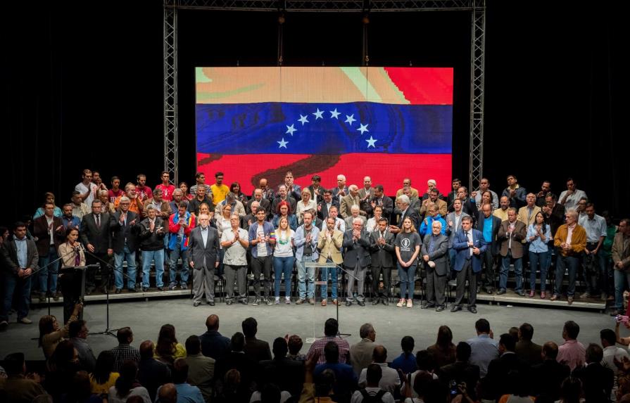 Oposición venezolana retomará protestas para rechazar comicios fraudulentos