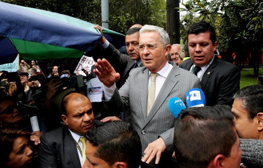 Uribe se convierte en el senador más votado en la historia de Colombia