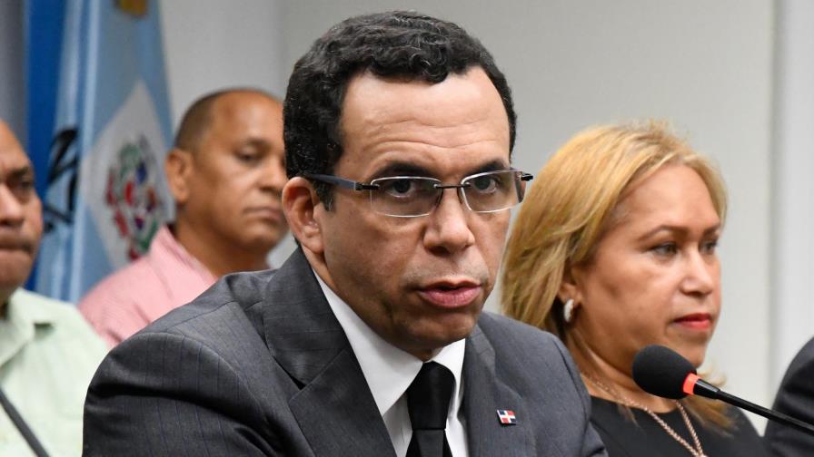 Ministro de Educación favorece modificación de Ley 66-97