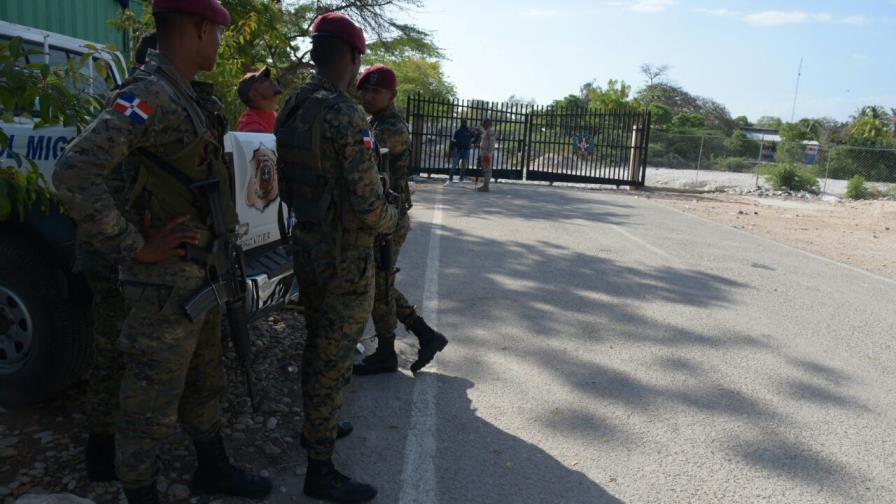 Hermana de hombre asesinado en Pedernales reclama justicia Hermana de hombre asesinado en Pedernales reclama justicia