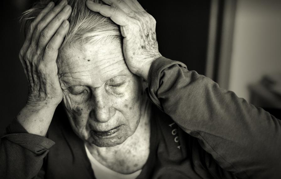 Estimular el cerebro reduce riesgo de padecer enfermedades como Alzheimer 