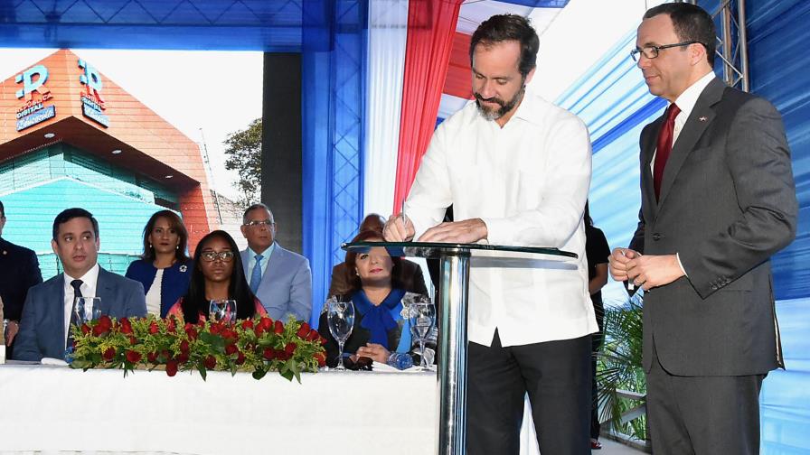 República Digital integrará la plataforma IQ a su programa educativo